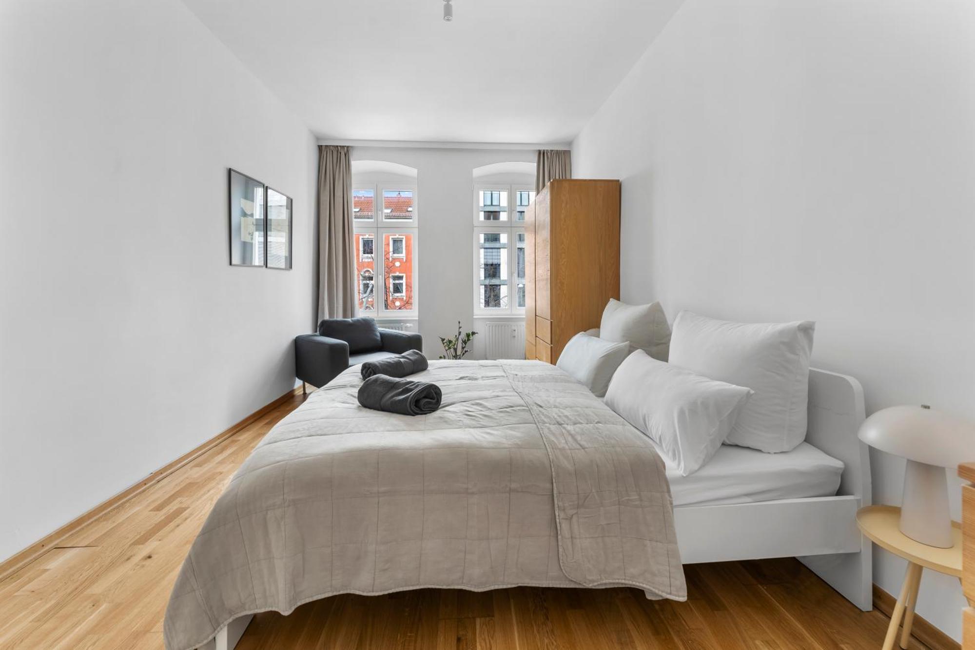 Stylish 120sqm In Berlin-mitte Berlino
