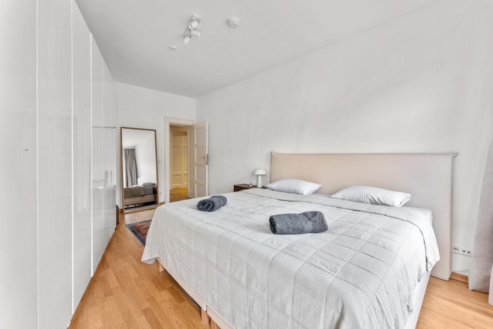 Stylish 120sqm In Berlin-mitte Appartamento